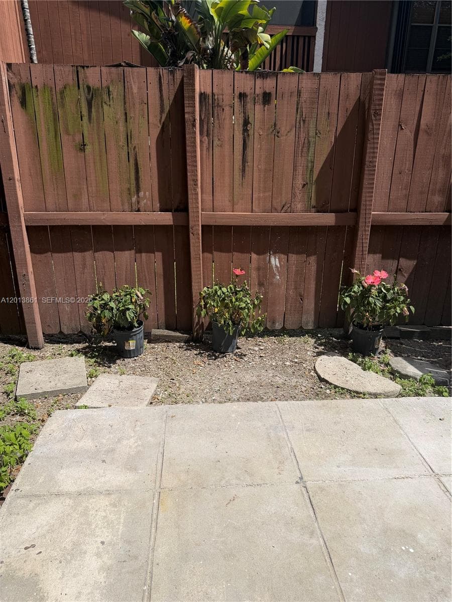 7024 SW 114th Pl # 52, Miami FL 33173 — 29