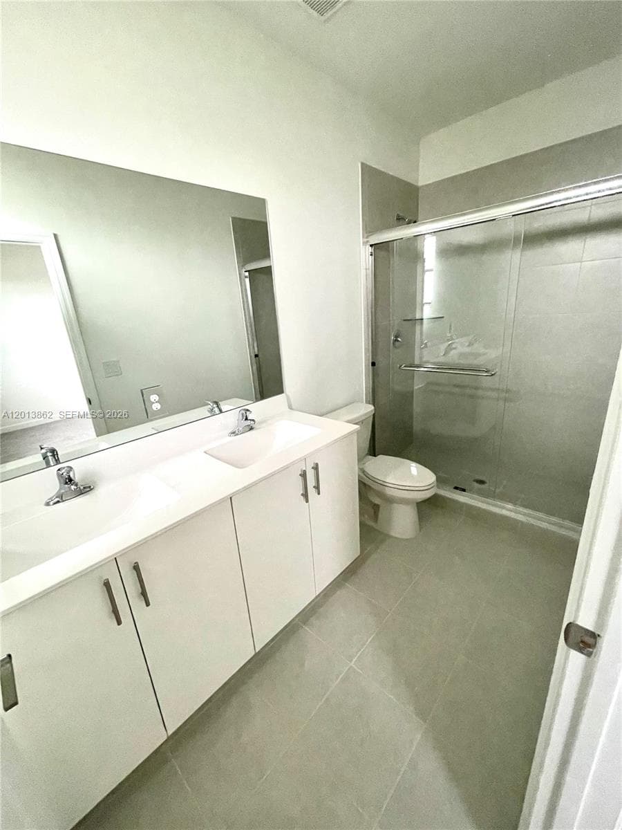 929 NE 211th St, Miami FL 33179 — 13