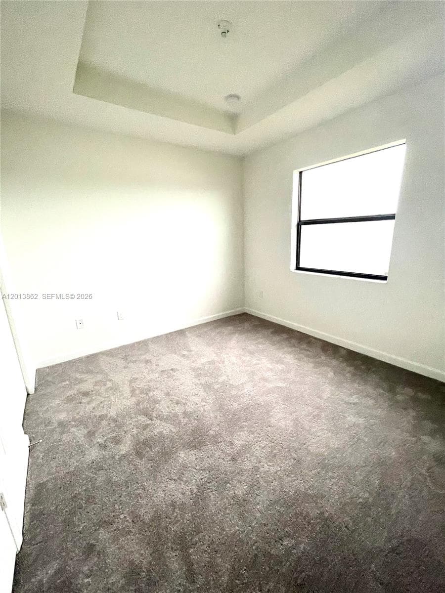929 NE 211th St, Miami FL 33179 — 15