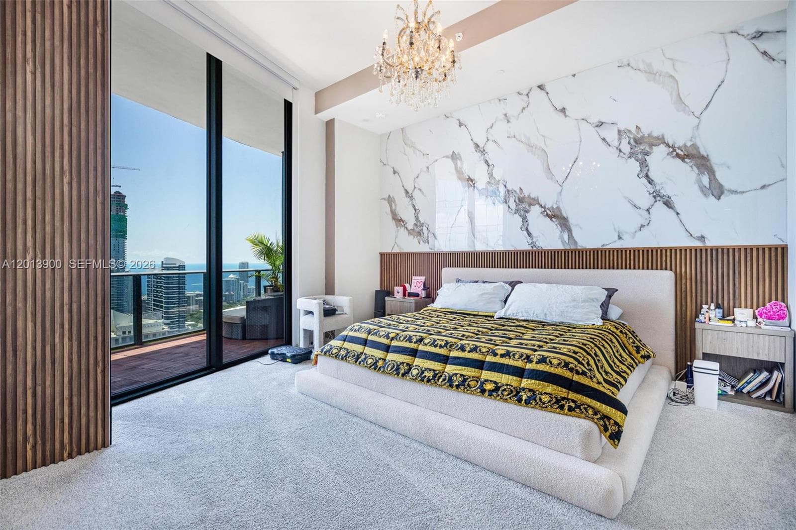 801 S Miami Ave # 5702, Miami FL 33130 — 16