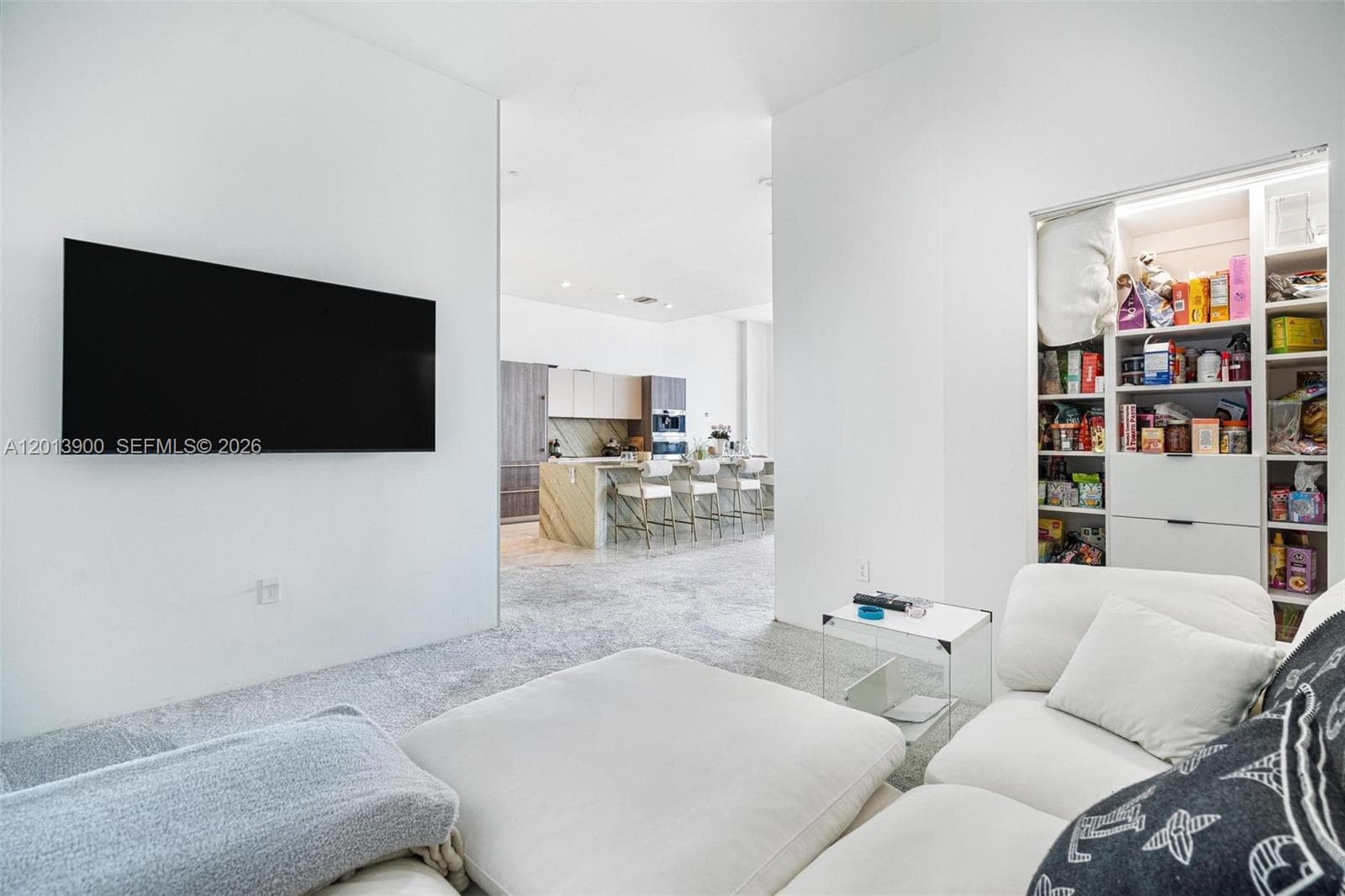 801 S Miami Ave # 5702, Miami FL 33130 — 15