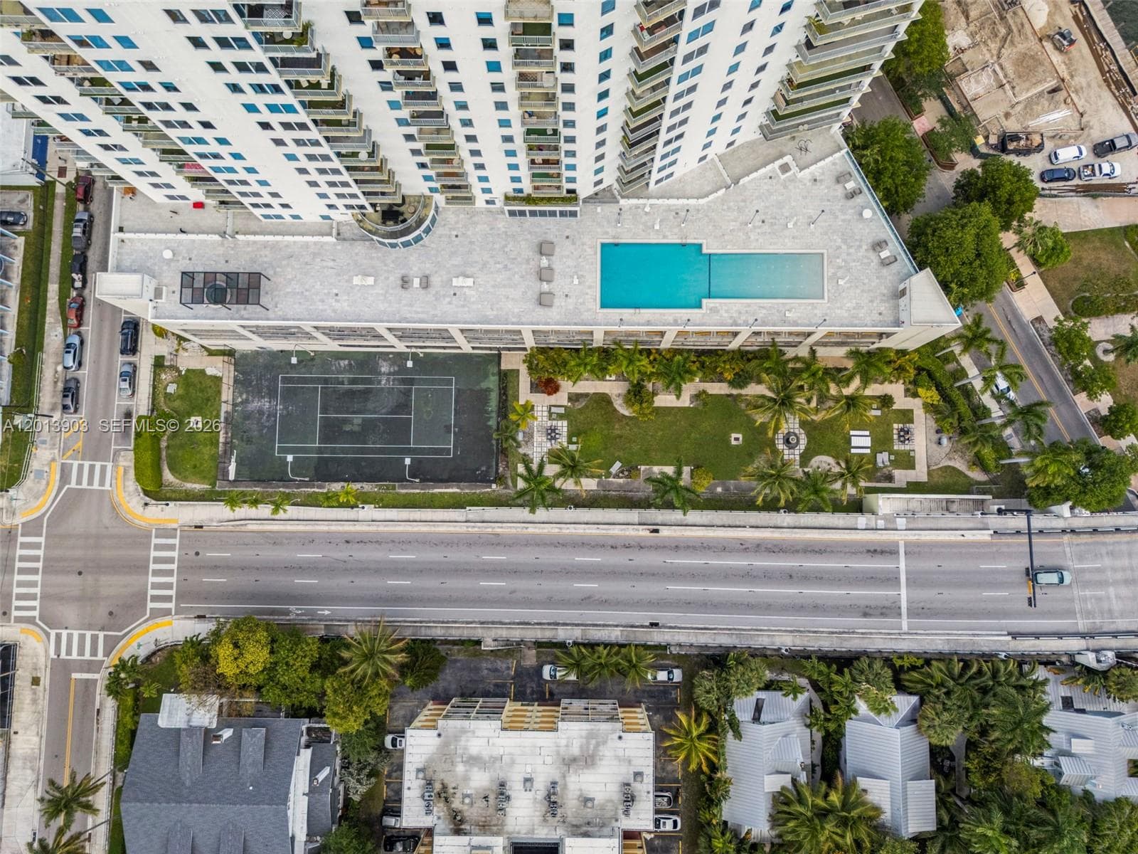 10 SW South River Dr # 1506, Miami FL 33130 — 27