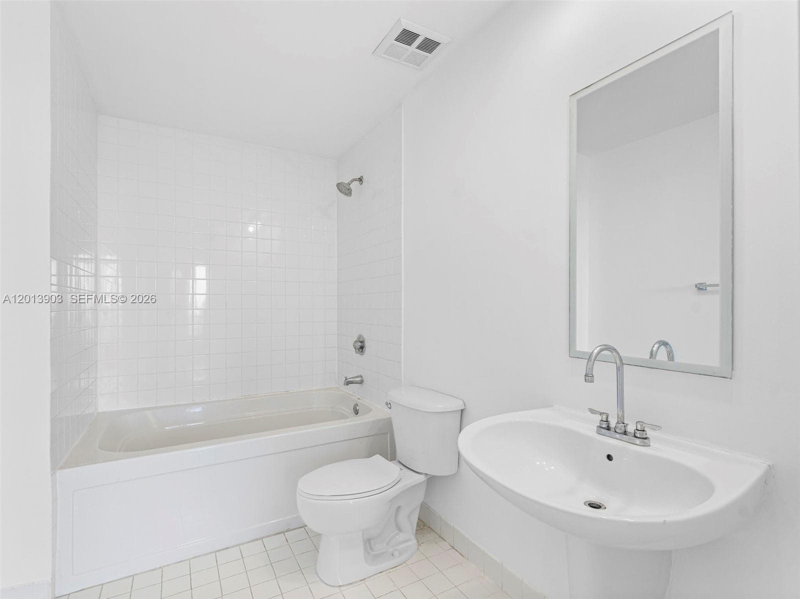 10 SW South River Dr # 1506, Miami FL 33130 — 11