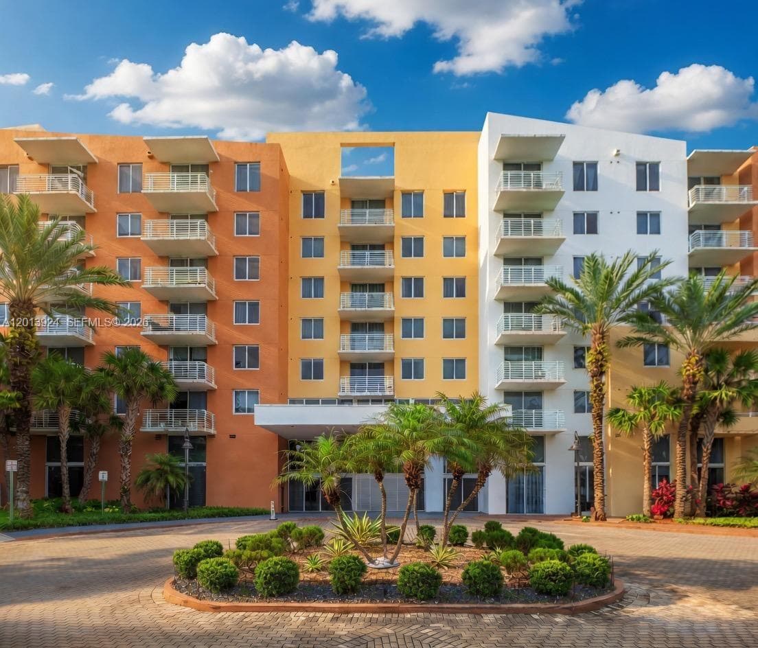 2775 NE 187th St # 609, Aventura FL 33180 — 1