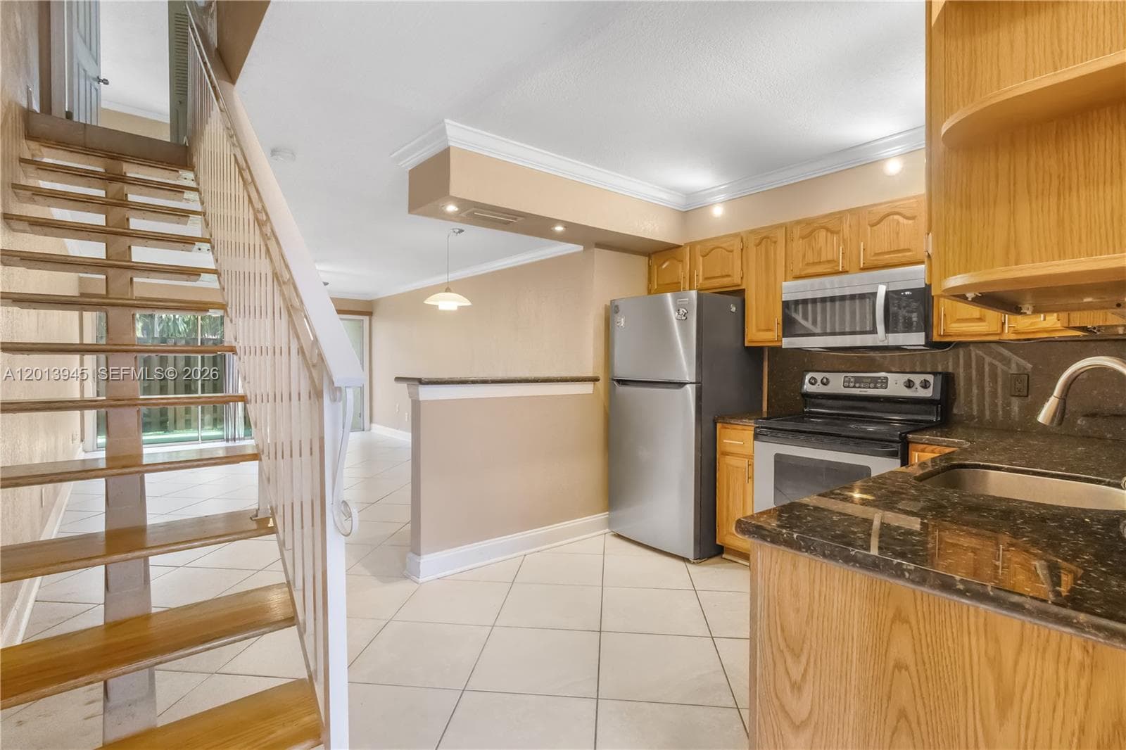 Coral Reef Townhouses Con, Palmetto Bay, FL — 6