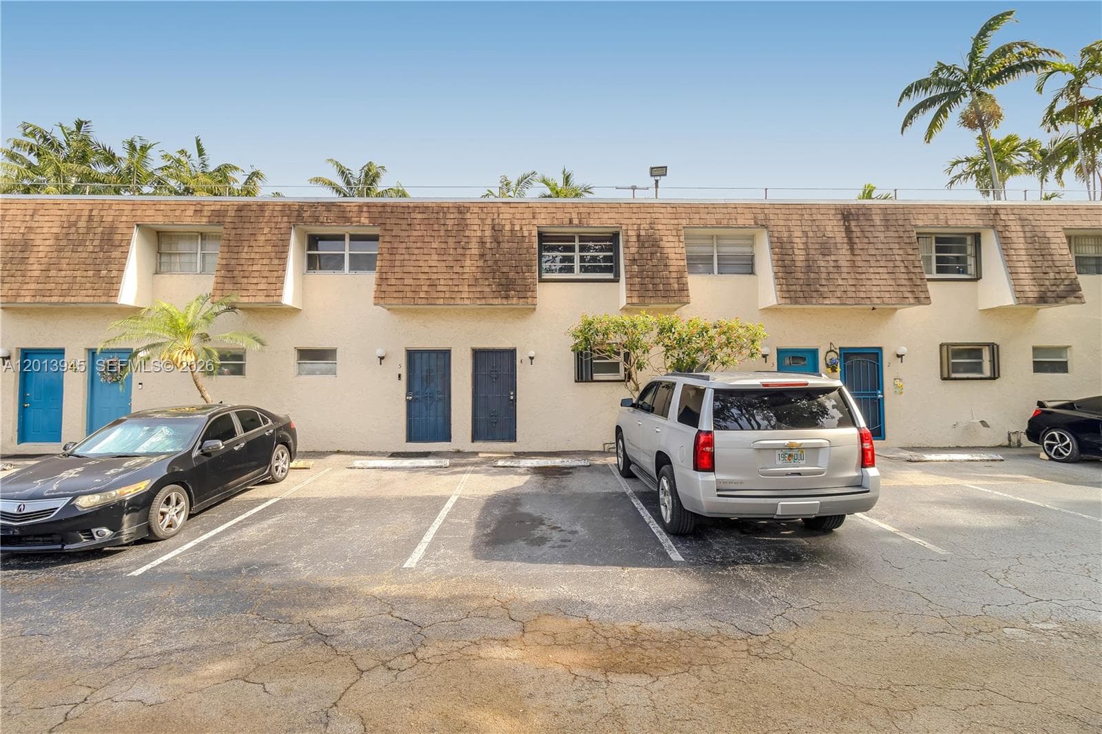 Coral Reef Townhouses Con, Palmetto Bay, FL — 3