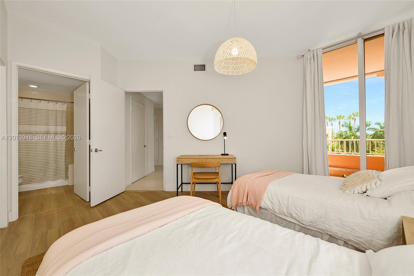 733 Crandon Blvd # 406, Key Biscayne FL 33149 — 16