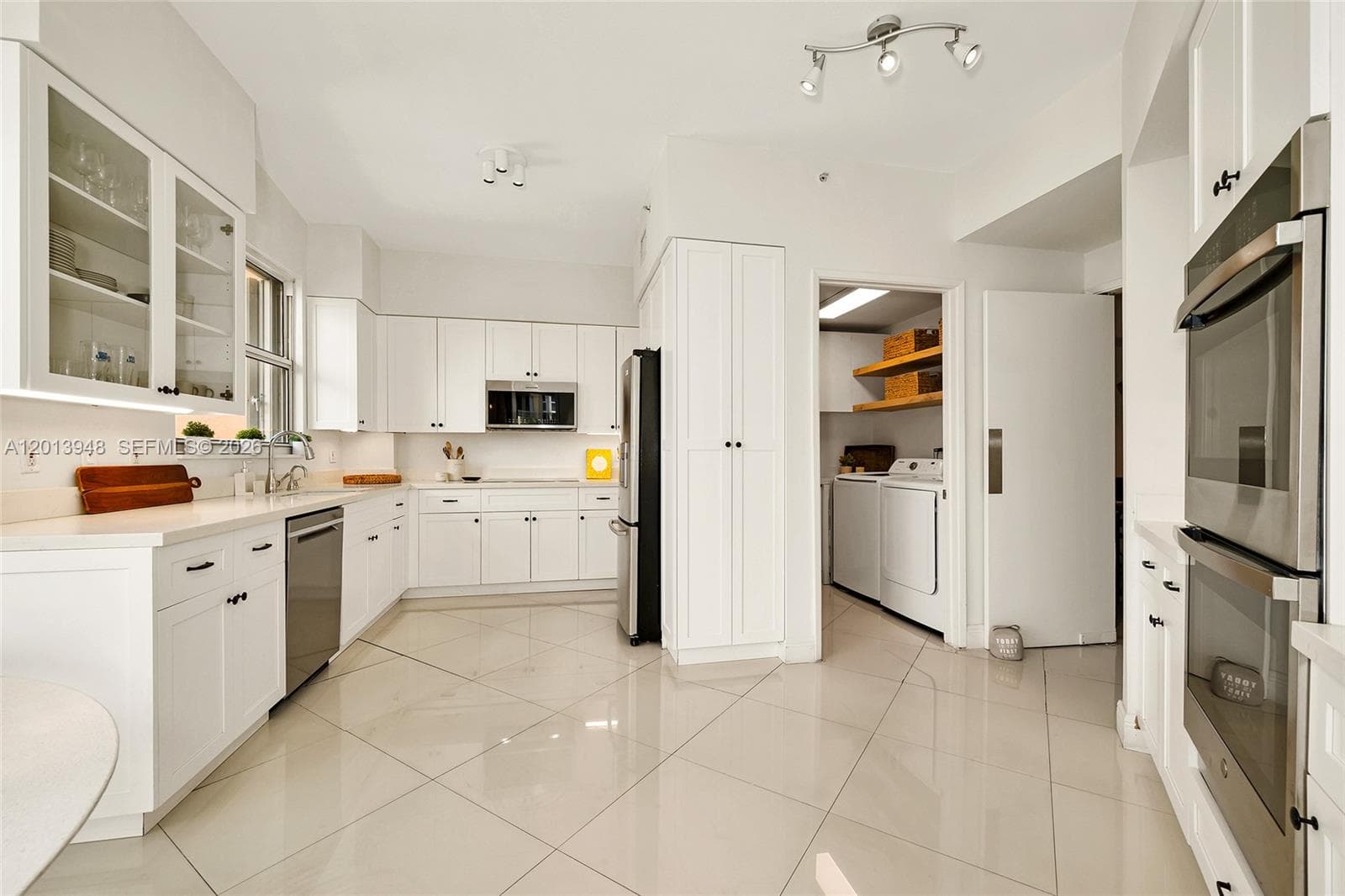 733 Crandon Blvd # 406, Key Biscayne FL 33149 — 8