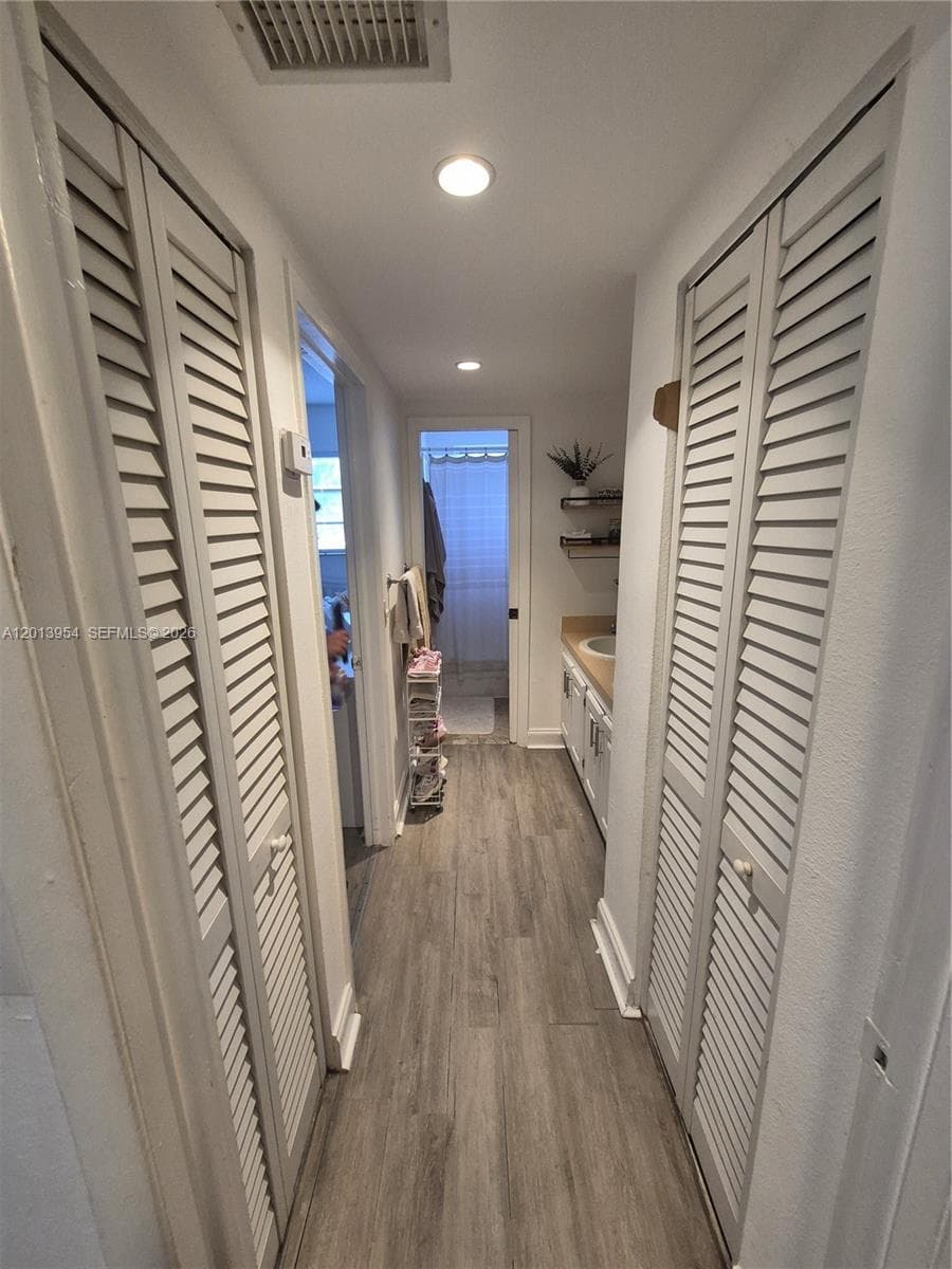 1975 NE 135th St # 2H, North Miami FL 33181 — 10