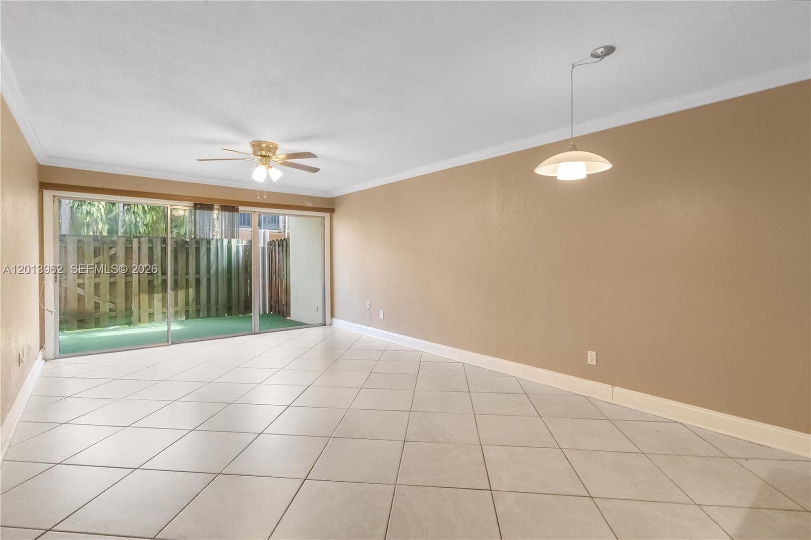 15385 S Dixie Hwy 4 Hwy, Palmetto Bay FL 33157 — 11