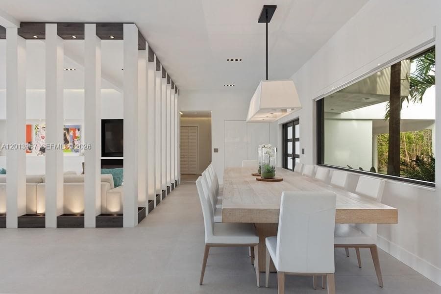 7972 Biscayne Point Cir, Miami Beach FL 33141 — 9