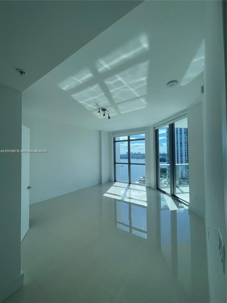 Marina Palms Residences N, North Miami Beach, FL — 19