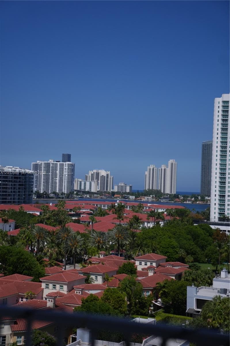 2851 NE 183rd St # 1107E, Aventura FL 33160 — 9