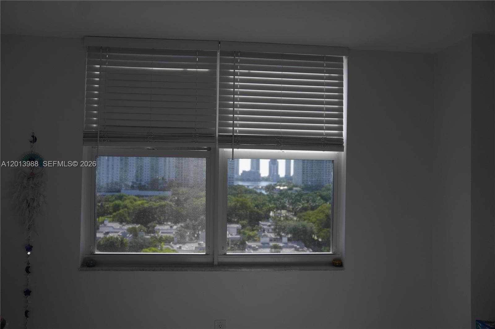 2851 NE 183rd St # 1107E, Aventura FL 33160 — 34