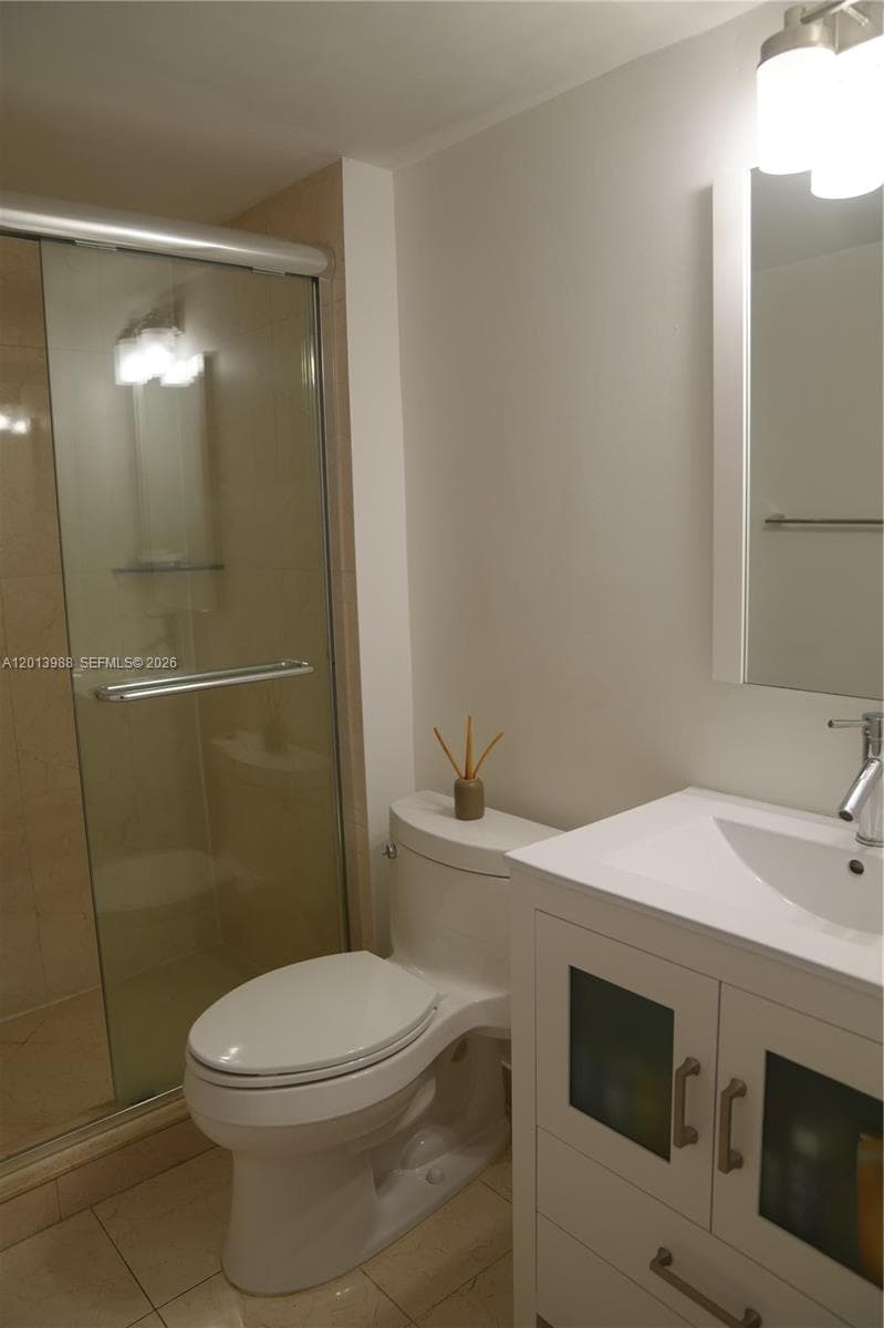 2851 NE 183rd St # 1107E, Aventura FL 33160 — 37