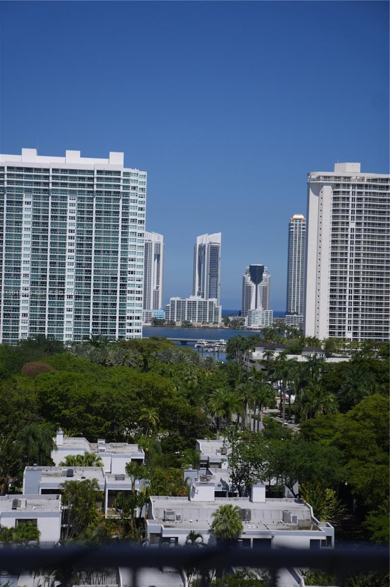 2851 NE 183rd St # 1107E, Aventura FL 33160 — 8