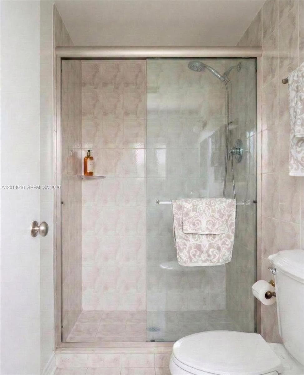 251 174th St # 1517, Sunny Isles Beach FL 33160 — 16