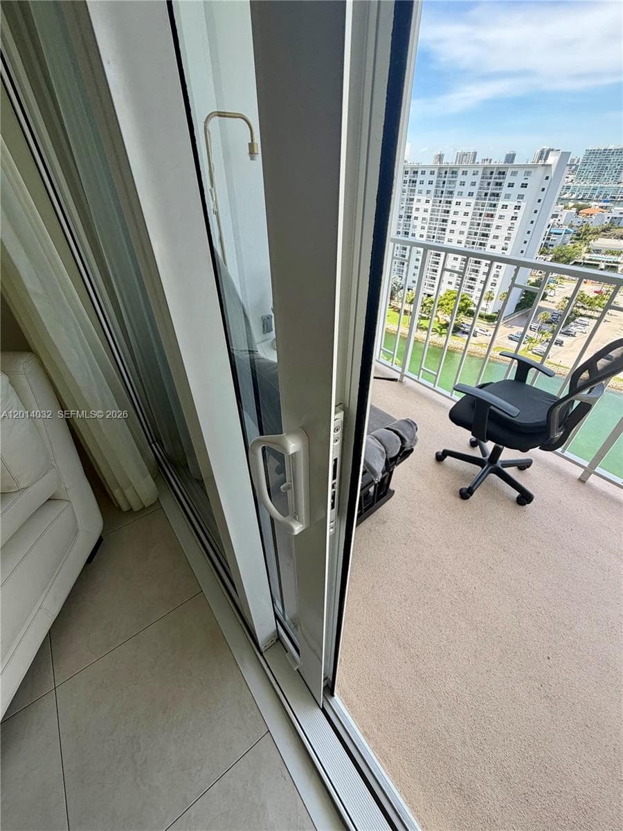 500 Bayview Dr # 1631, Sunny Isles Beach FL 33160 — 9