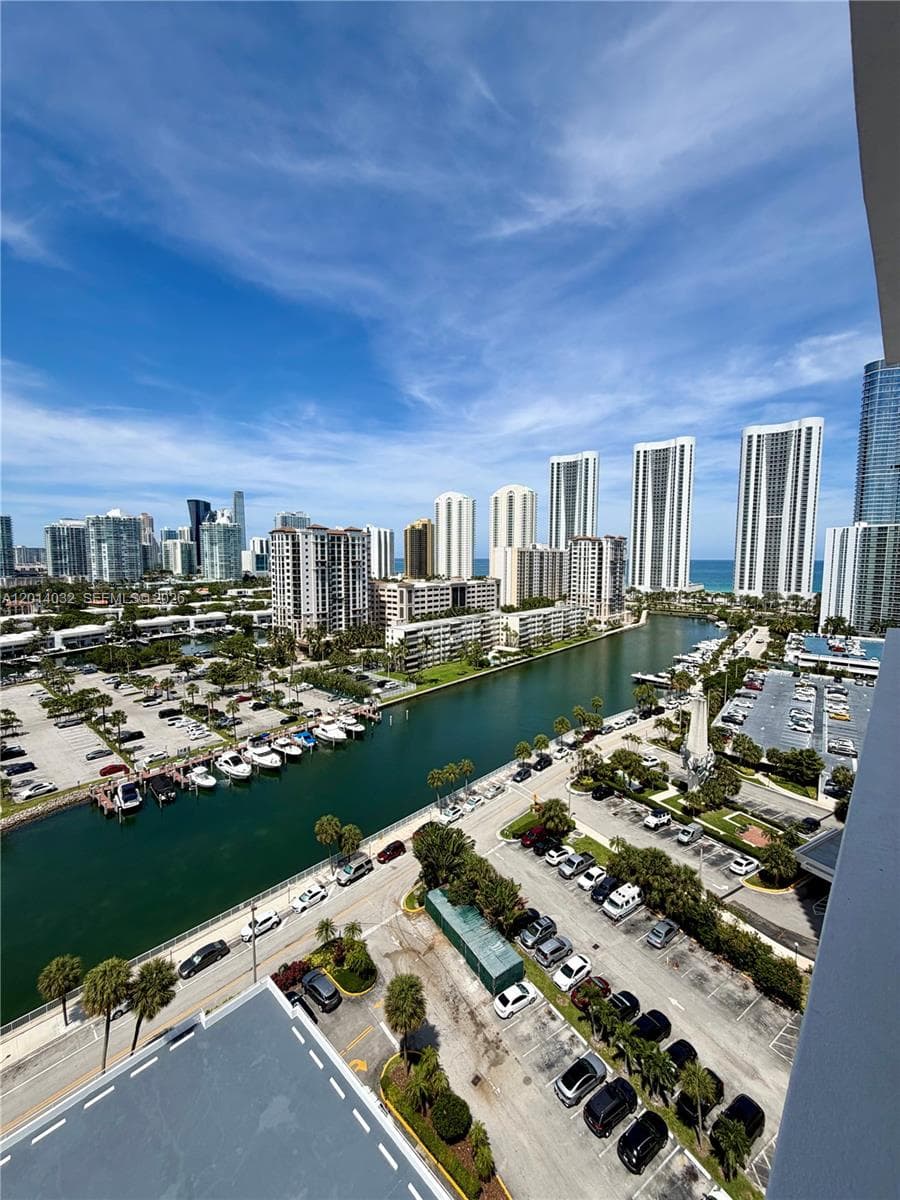 500 Bayview Dr # 1631, Sunny Isles Beach FL 33160 — 11