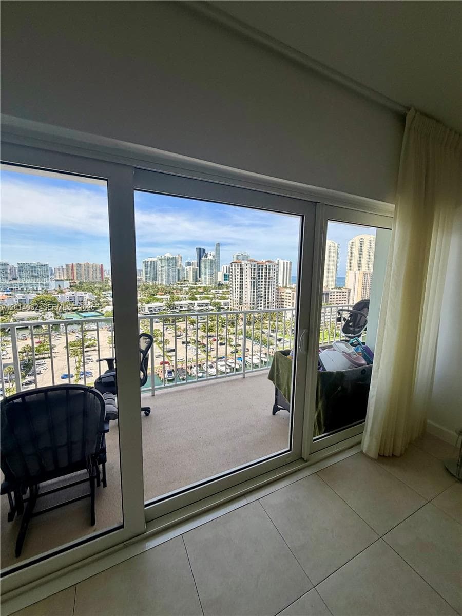 500 Bayview Dr # 1631, Sunny Isles Beach FL 33160 — 8