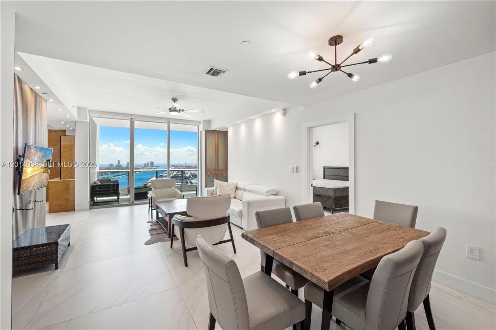 900 Biscayne Blvd # 4202, Miami FL 33132 — 27