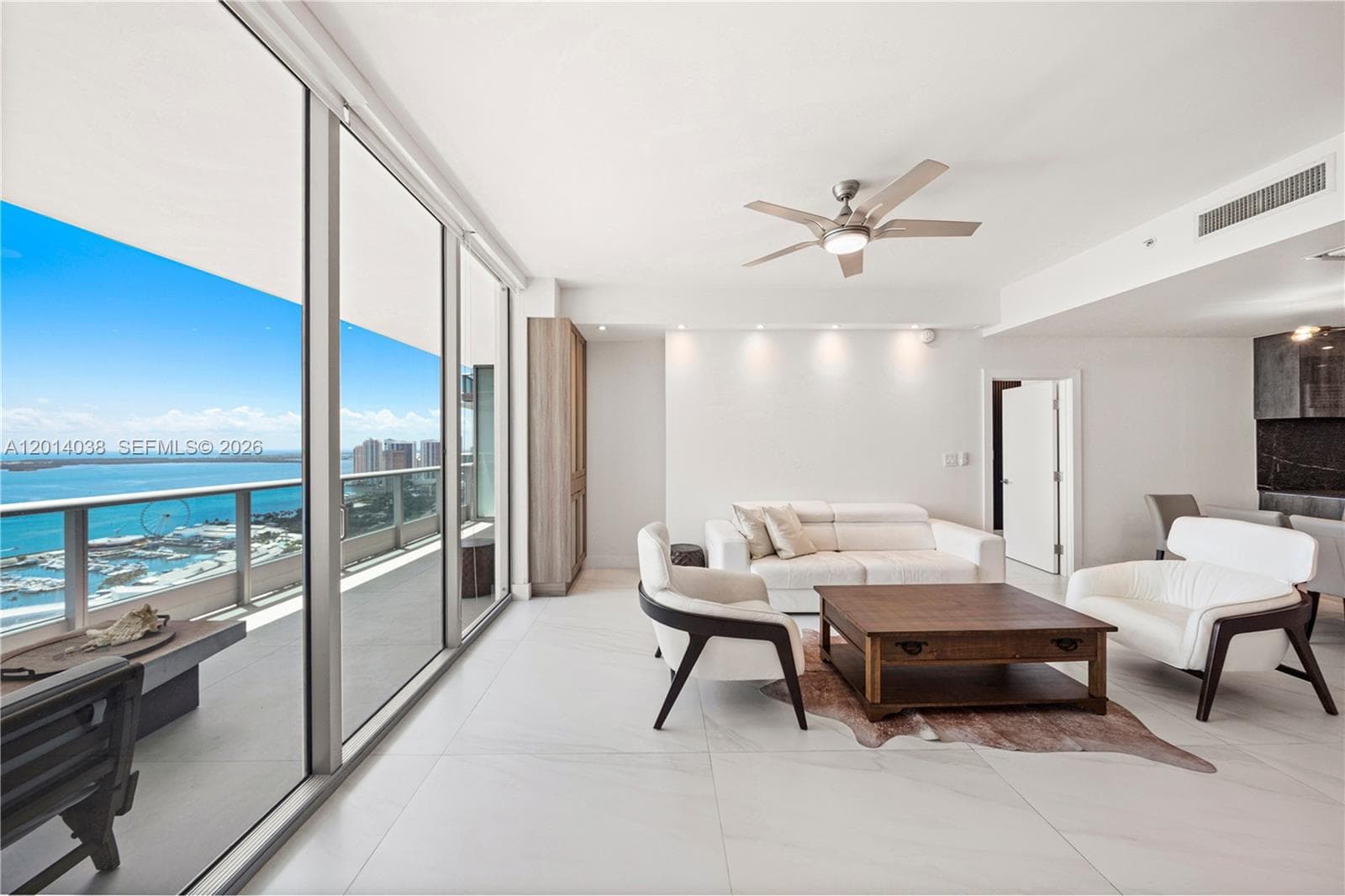 900 Biscayne Blvd # 4202, Miami FL 33132 — 26