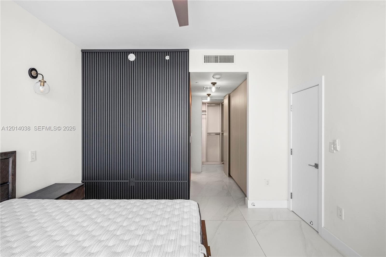 900 Biscayne Blvd # 4202, Miami FL 33132 — 41