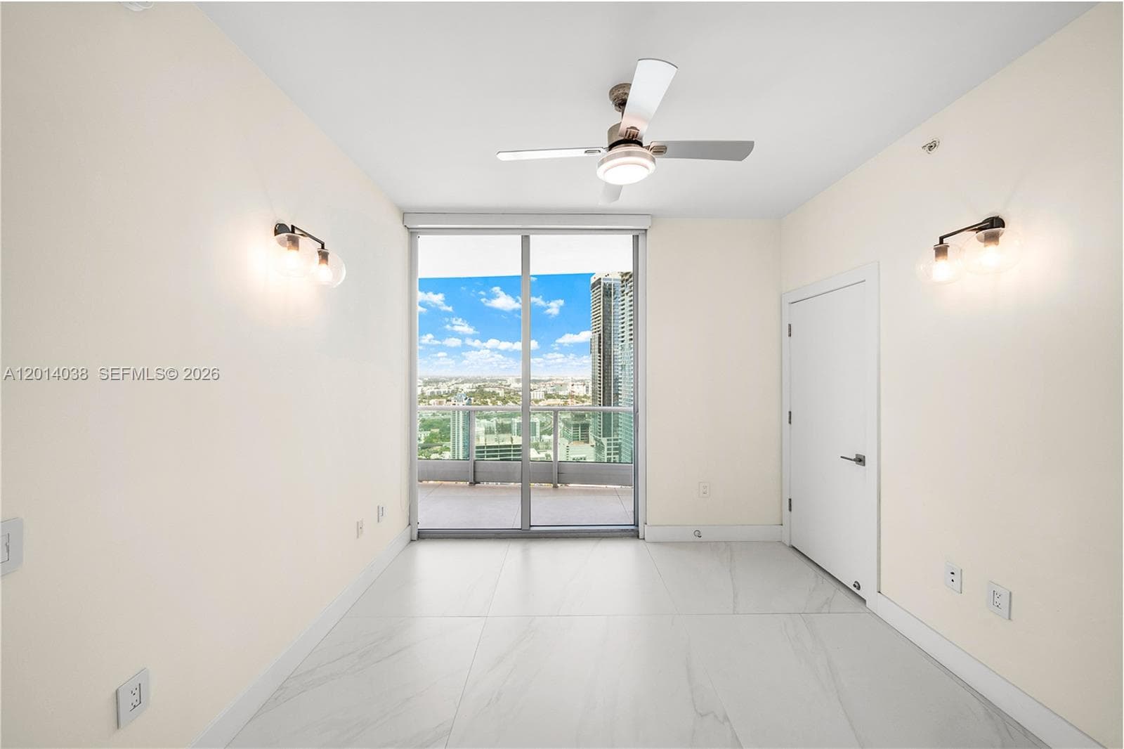 900 Biscayne Blvd # 4202, Miami FL 33132 — 45