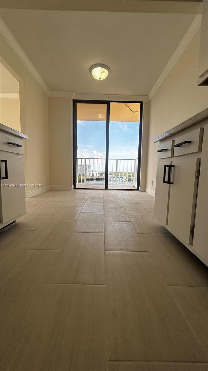 290 174 ST # 1519, Sunny Isles Beach FL 33160 — 6