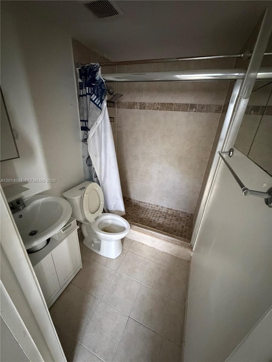 1342 Drexel Ave # 205, Miami Beach FL 33139 — 4