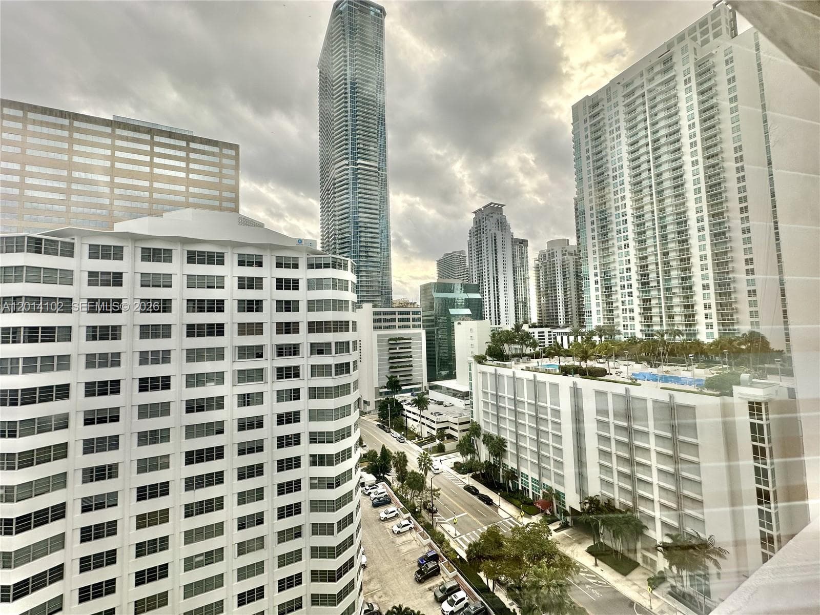 825 Brickell Bay Dr # 1751, Miami FL 33131 — 2