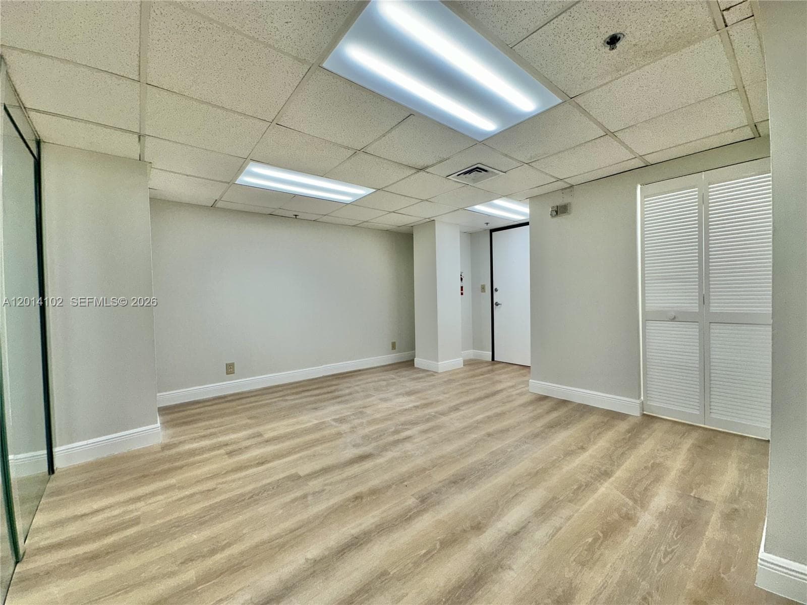 825 Brickell Bay Dr # 1751, Miami FL 33131 — 10