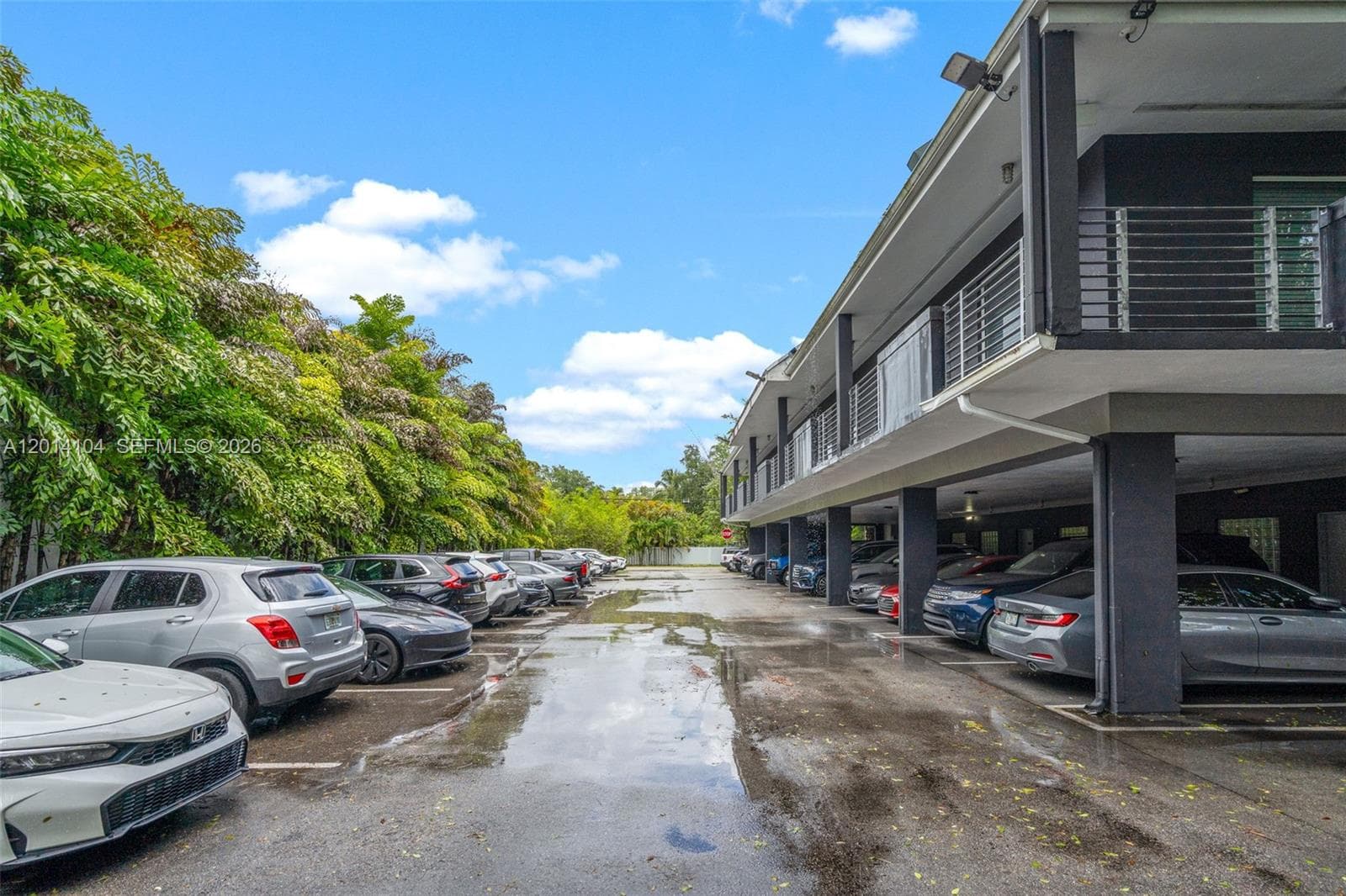 6330 Manor Lane # 102, South Miami FL 33143 — 5