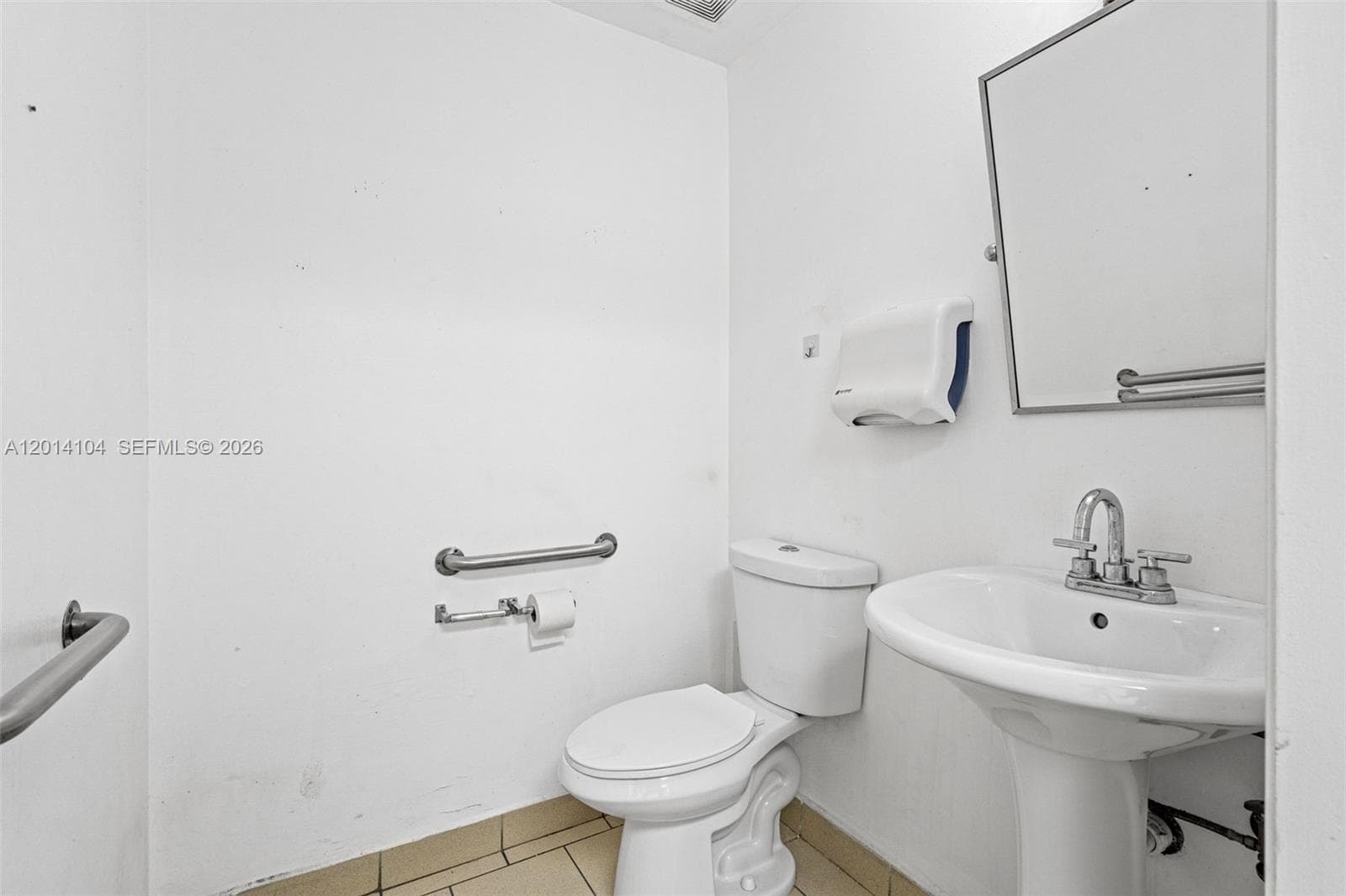 6330 Manor Lane # 102, South Miami FL 33143 — 44