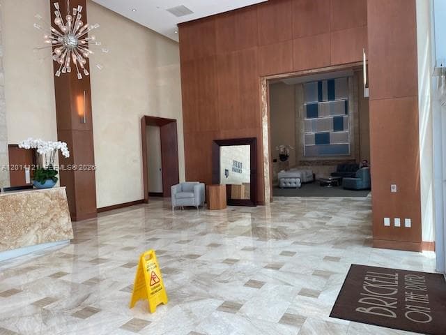 31 SE 5th St # 303, Miami FL 33131 — 6