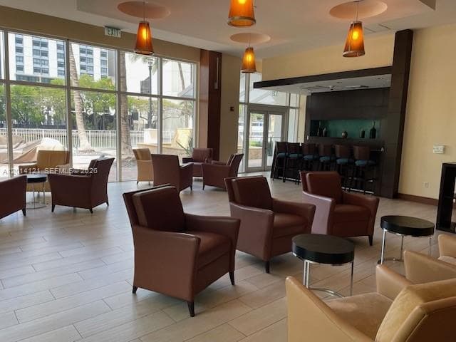 31 SE 5th St # 303, Miami FL 33131 — 7