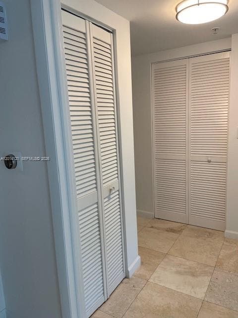 31 SE 5th St # 303, Miami FL 33131 — 20