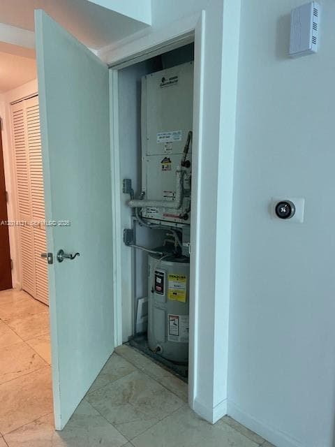 31 SE 5th St # 303, Miami FL 33131 — 18