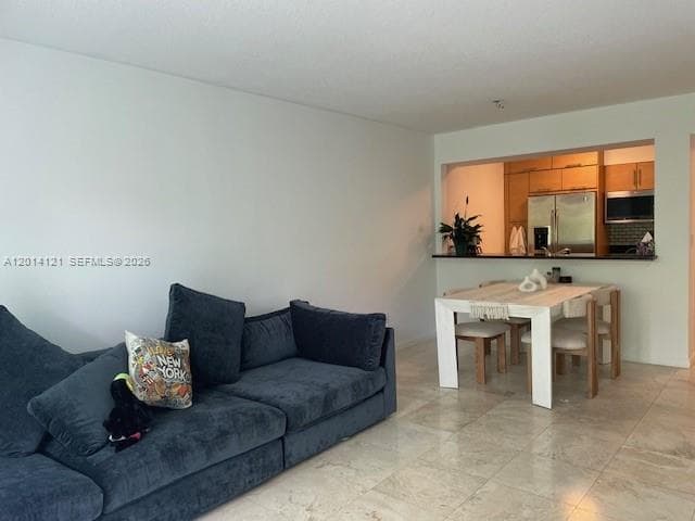 31 SE 5th St # 303, Miami FL 33131 — 19