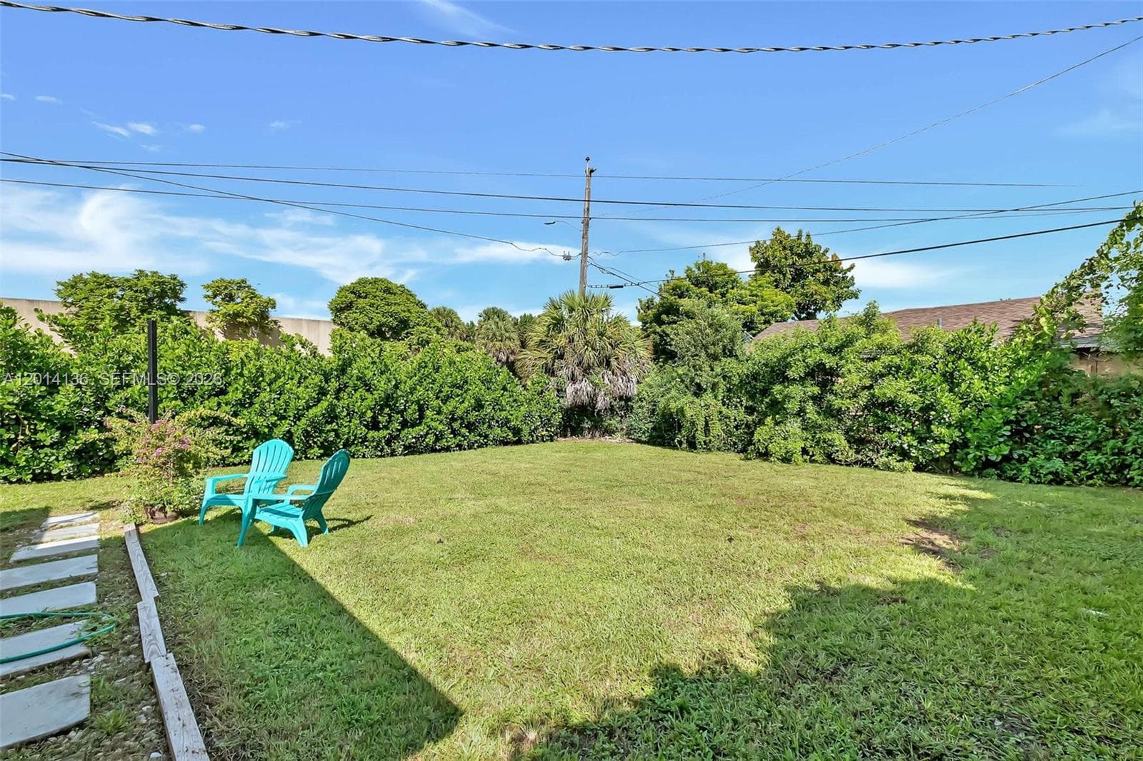 595 NW 101st St, Miami FL 33150 — 12
