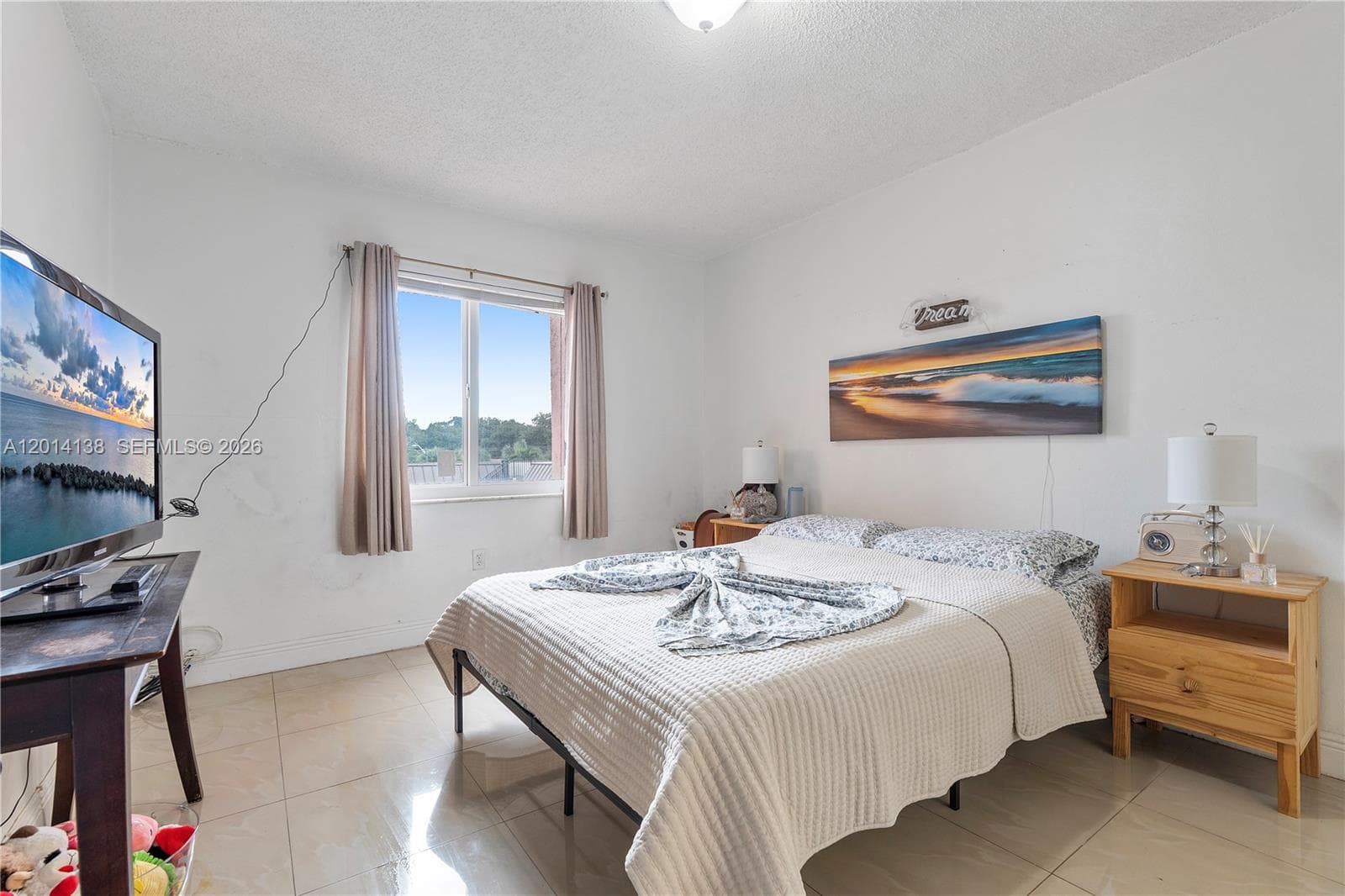 2400 NW 16th St Rd, Miami FL 33125 — 37