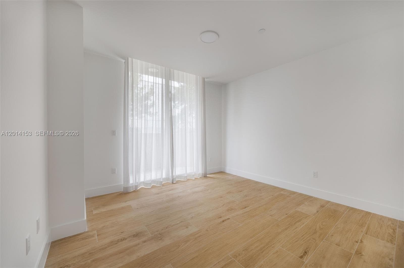 3034 Oak Ave # 208, Miami FL 33133 — 72