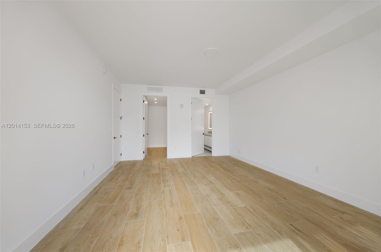 3034 Oak Ave # 208, Miami FL 33133 — 66