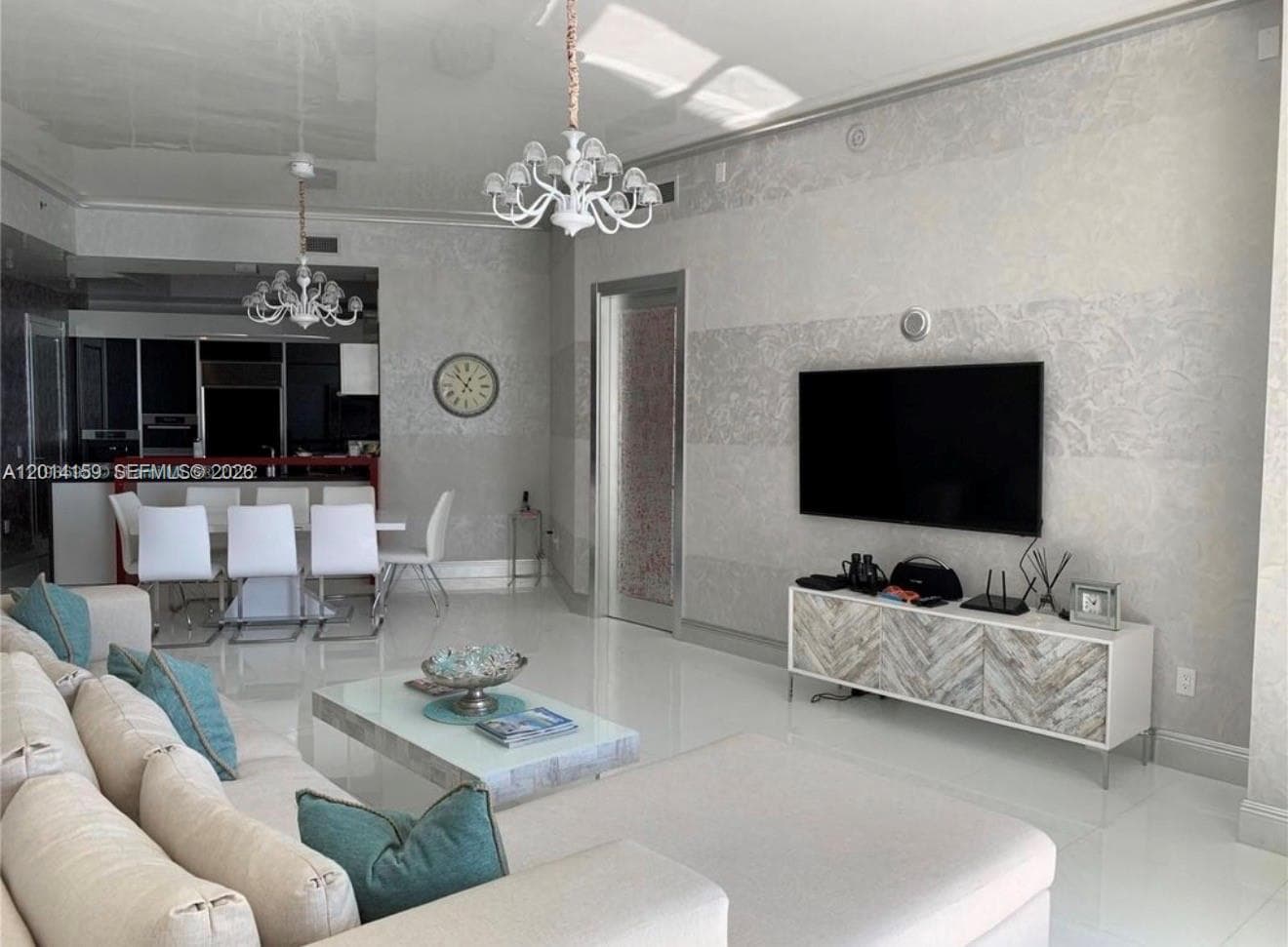 15901 Collins Ave # 4107, Sunny Isles Beach FL 33160 — 17