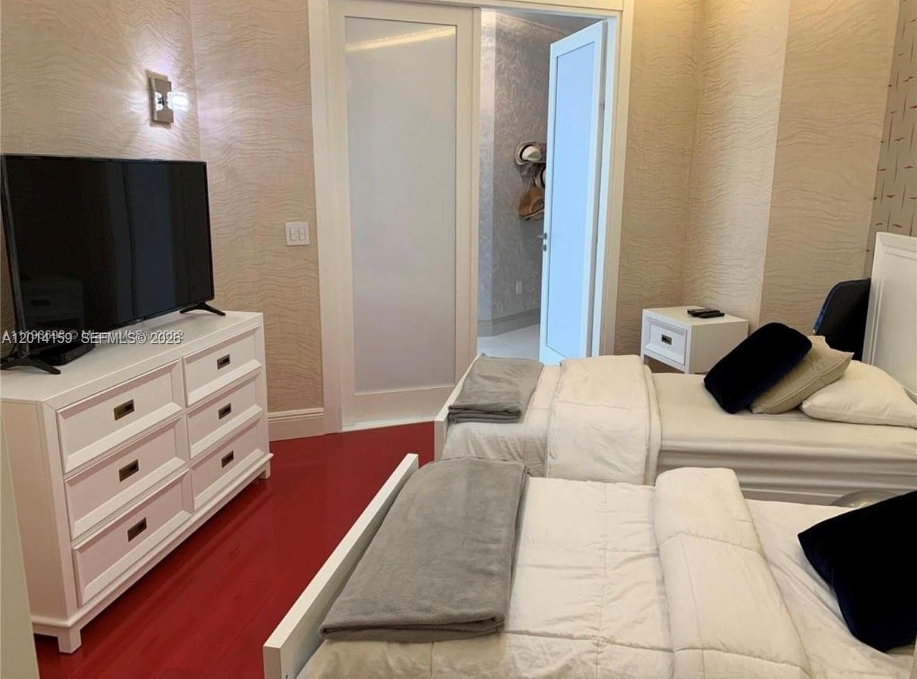 15901 Collins Ave # 4107, Sunny Isles Beach FL 33160 — 32