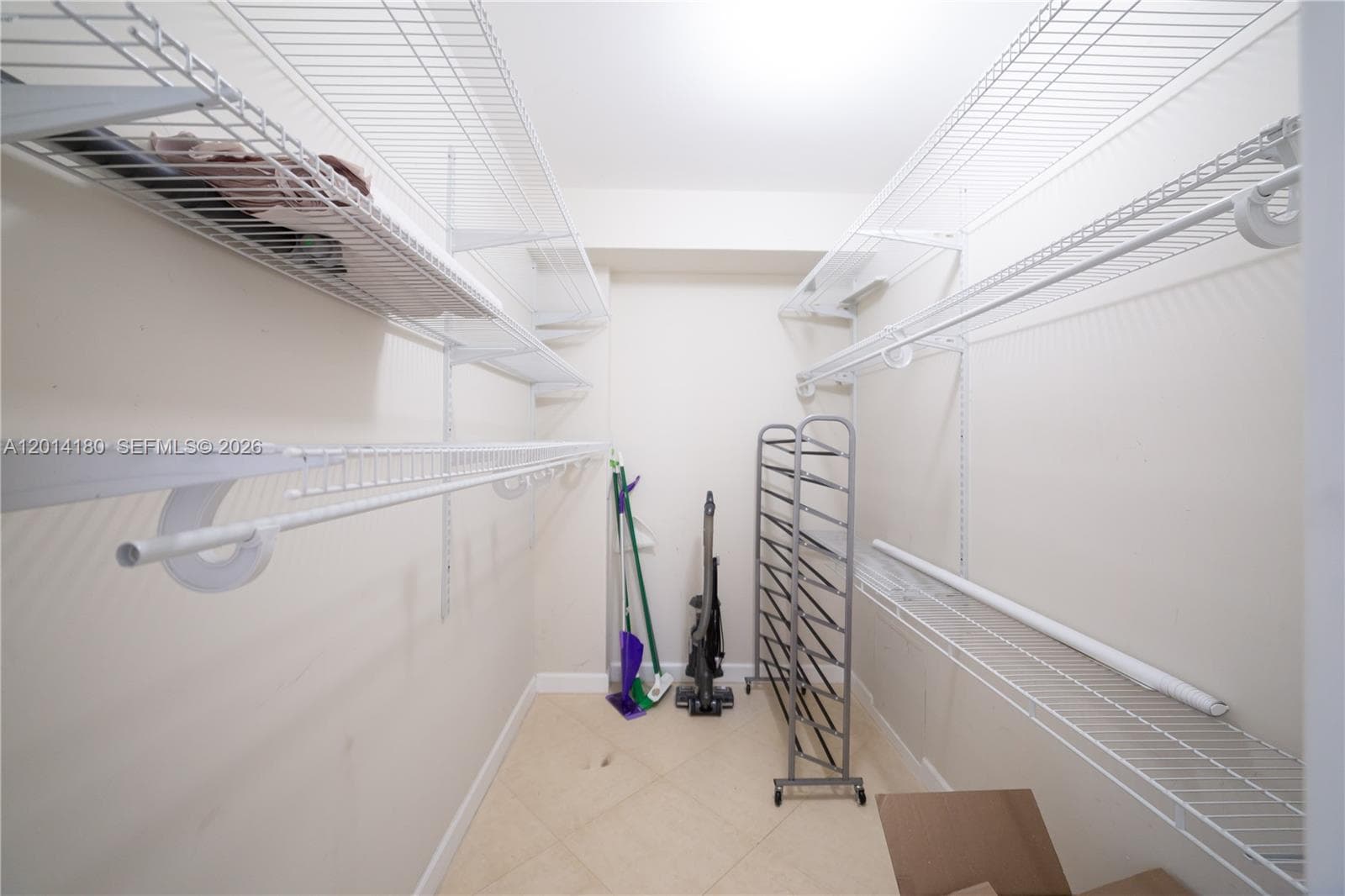 20000 E Country Club Dr # 1001, Aventura FL 33180 — 17