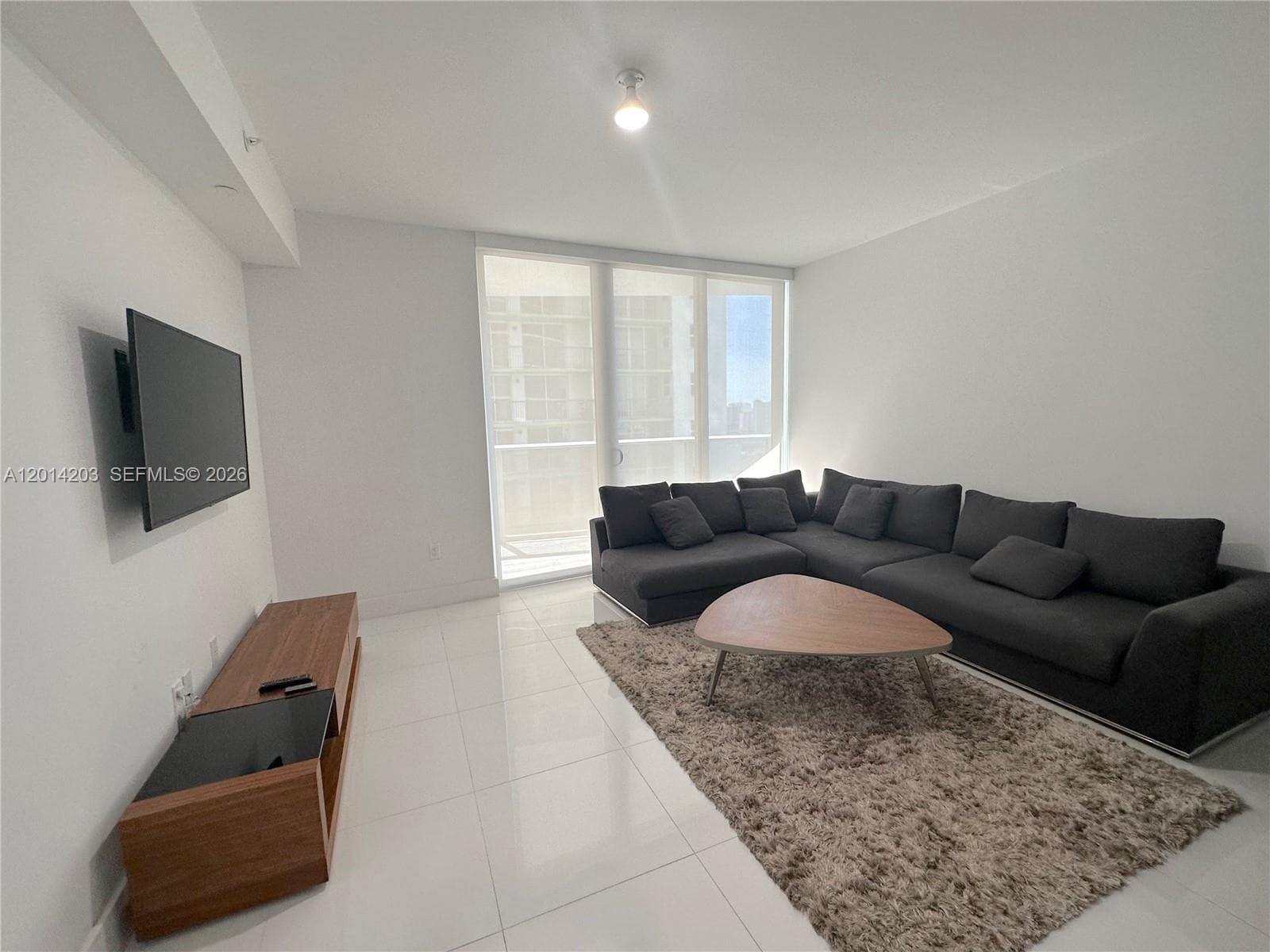 488 NE 18th St # 2502, Miami FL 33132 — 1