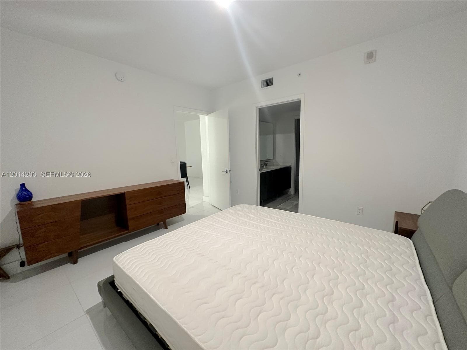 488 NE 18th St # 2502, Miami FL 33132 — 11