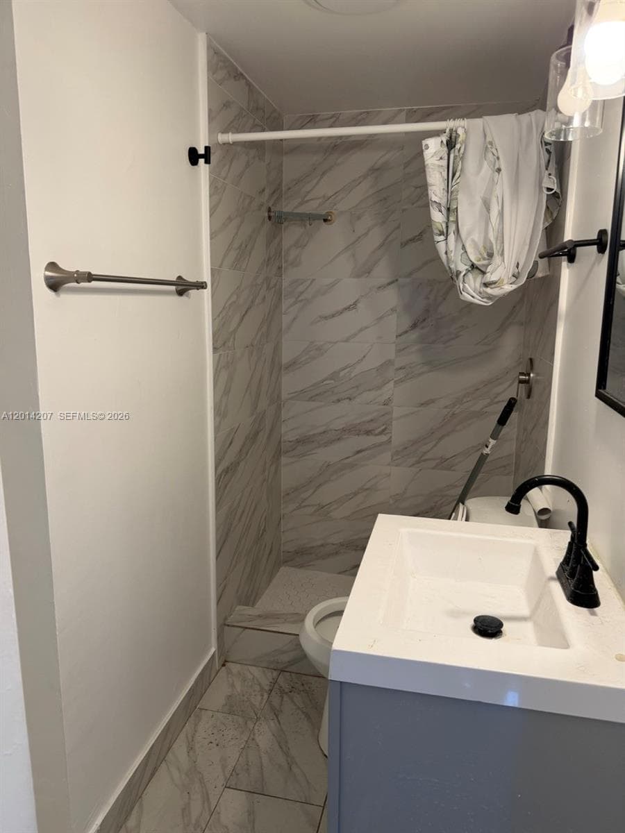 7840 NW 5th Ave # 4, Miami FL 33150 — 5