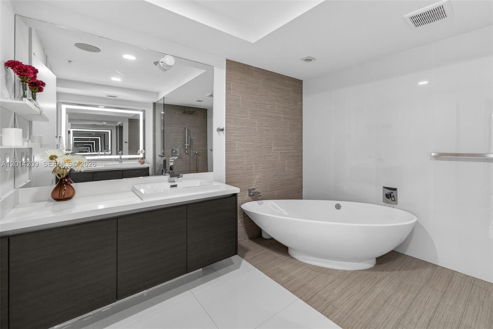300 Sunny Isles Blvd # 1902, Sunny Isles Beach FL 33160 — 28